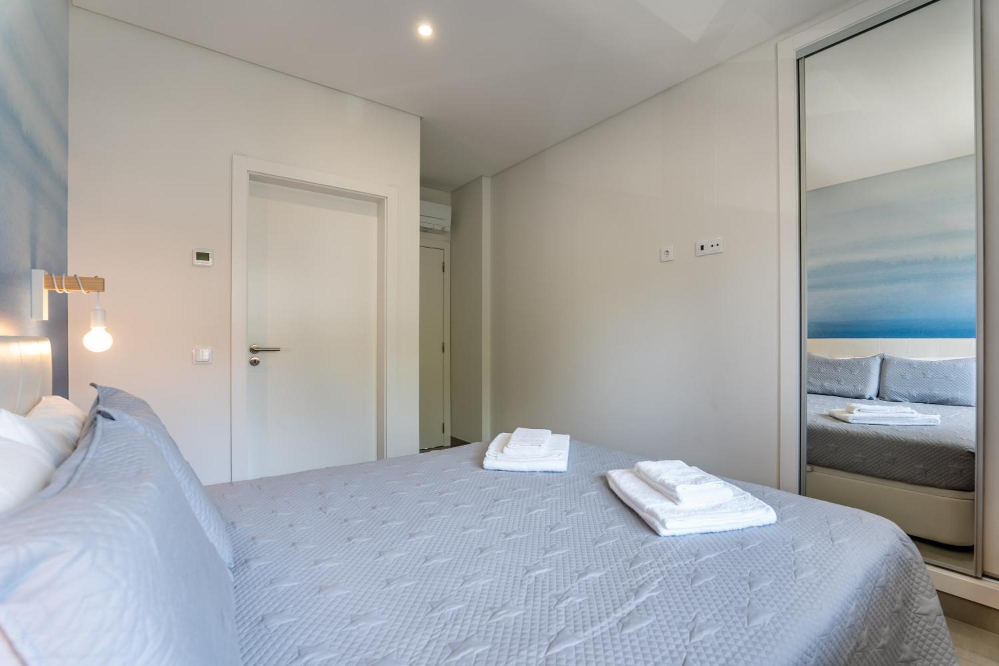 Emerson Plaza Stunning 2 Bedroom Apartment With Sea View ปอร์ติเมา ภายนอก รูปภาพ